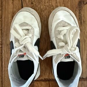 Nike Kids White and Black Sneakers